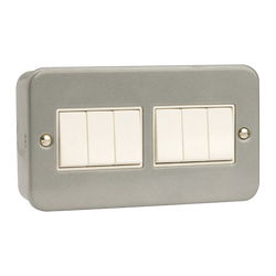 Click Scolmore Essentials Metal Clad 6 Gang 2 Way 10A Plate Switch - CL105