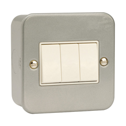Click Scolmore Essentials Metal Clad 3 Gang 2 Way 10A Switch - CL013