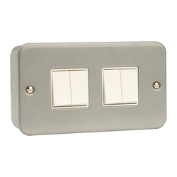 Click Scolmore Essentials Metal Clad 4 Gang 2 Way 10A Switch - CL019