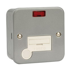Click Scolmore Essentials Metal Clad 13A Fused Spur Connection Unit With Neon - CL053