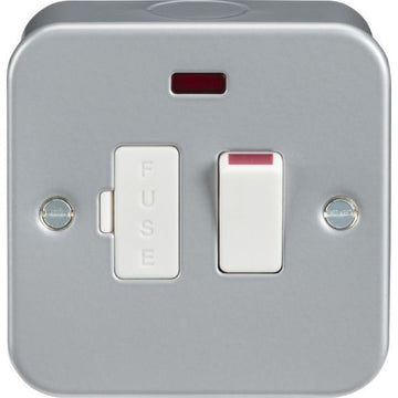 Knightsbridge Metal Clad 13A Switched Fused Spur Unit with Neon - M6300N
