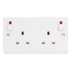Click Scolmore Mode 13A 2 Gang Outboard Plug Socket White - CMA840