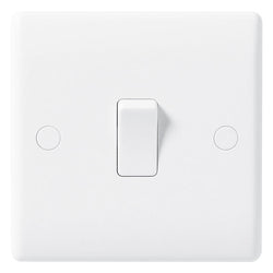BG Nexus White Moulded Intermediate Switch - 813