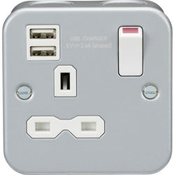 Knightsbridge Metal Clad 13A 1G Switched Socket with Dual USB Charger (2.4A) - MR9124