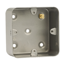 Click Scolmore Essentials Metal Clad 40MM Single Back Box Without Knockout - CL085